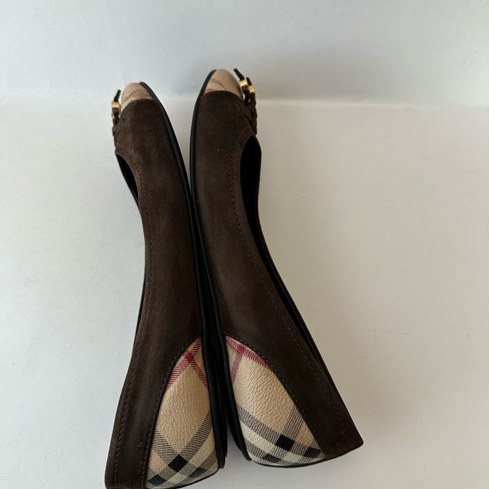 Burberry Brown Suede Nova Check  Cap Toe Ballet Flats - Picture 4 of 9